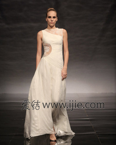 婚纱礼服品牌OPHLIA高级婚纱定制系列举办国