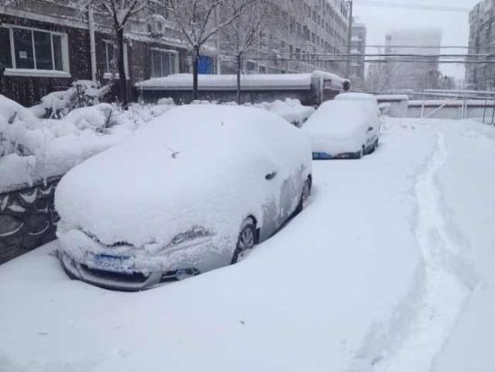 东北三省内蒙遭遇雪灾 大雪后应如何保健