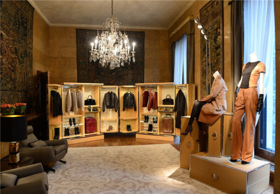 s AW13-14-press-presentation-in-Villa-Necchi(3)