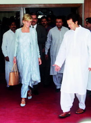 LADY DIANA AND IMRAN KHAN IN PAKISTAN