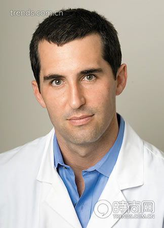 Dr. Adam Geyer