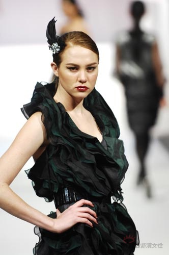 ���ͼƬ������һҳ