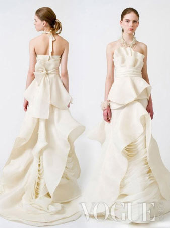 Vera Wang 2011 ϵ