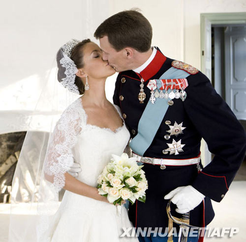 38岁丹麦王子再婚迎娶法国新娘(组图)