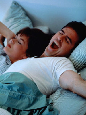 起床后打个哈欠