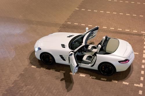 2012SLS AMGܳ ˸չ׷