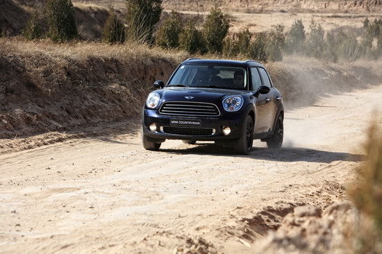 MINI COUNTRYMAN