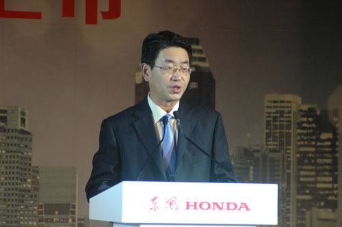 第九代CIVIC（思域）上市会广州站，东风Honda执行副总经理陈斌波揭幕新车价格