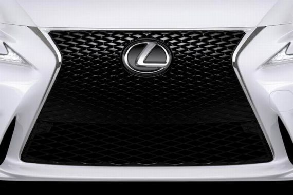 Lexus IS 07