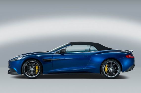 Aston Martin Vanquish Volante 20