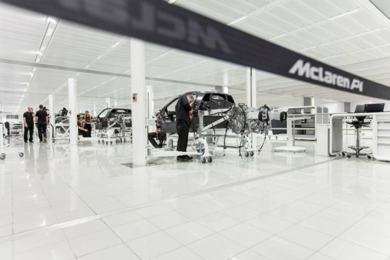 McLaren P1 Production _03