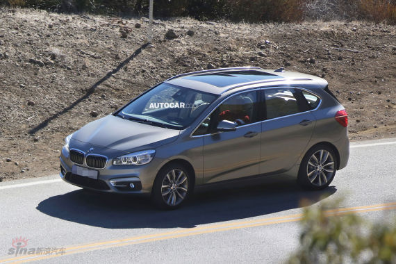 BMW 2-series Active Tourer 01