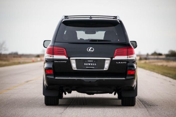 Lexus LX570 by Hennessey -05