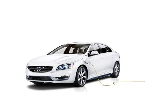 Volvo S60L Petrol Plug-in Hybrid Concept 01