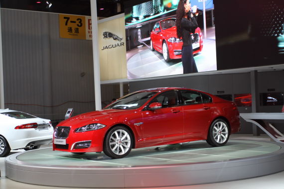 XF R-Sport