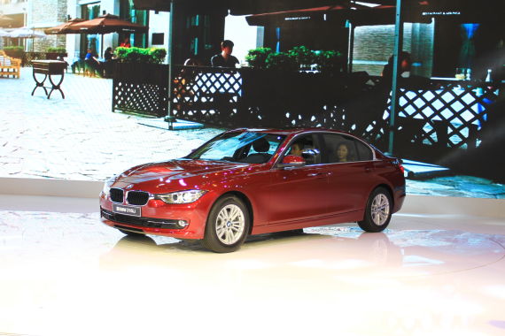 启东宝马316Li上市 售价29.7-32.2万预订