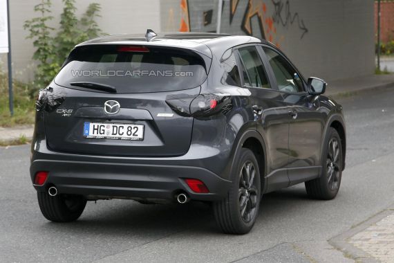 Mazda CX-5 Facelift Spy 06