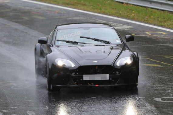 Aston Martin V12 Vantage S GT3 09