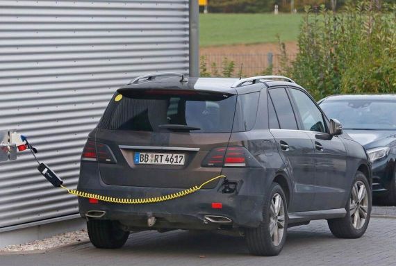  Mercedes-Benz GLE Plug-in Hybrid Spy