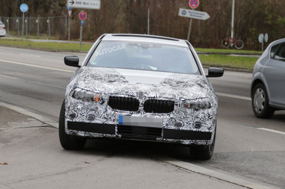 BMW 5-series Spy 01