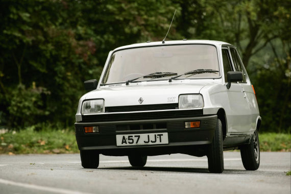 Renault 5 Classic 01