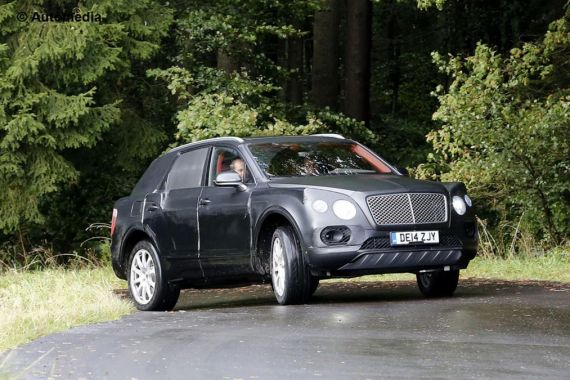 Bentley SUV spy 01