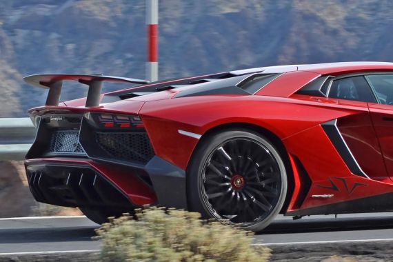 lamborghini Aventador SV spy 08