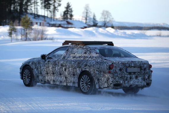 BMW X7 Spy 10