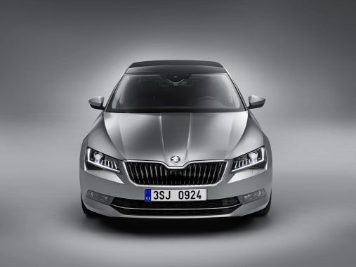 Skoda Superb 03