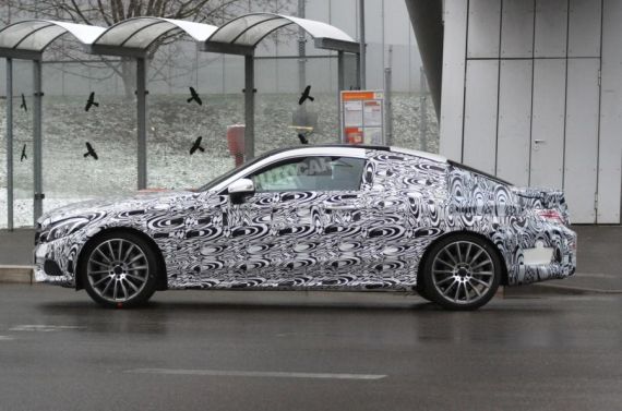 Mercedes-Benz C-Class Coupe spy 03