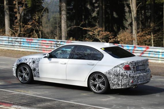 BMW 3-series facelift plug-in hybrid spy 08