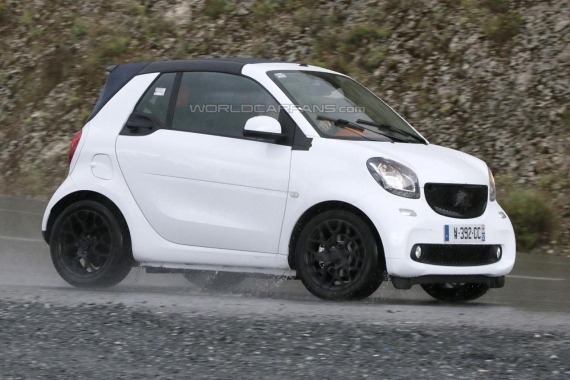 Smart ForTwo Cabrio spy 02