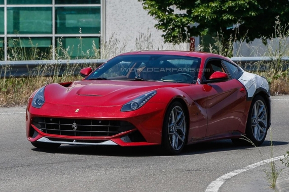 Ferrrari F12 Berlinetta M spy 07