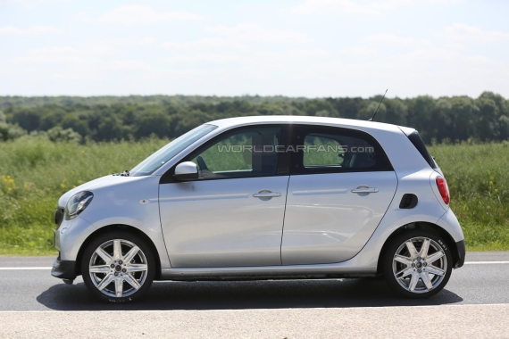 2016 Smart ForFour by Brabus spy photo _04