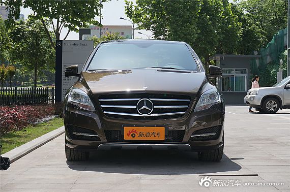 奔驰R级最高优惠20万元 奔驰R级图赏