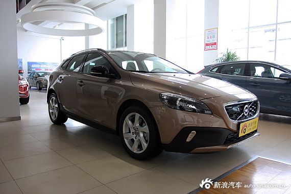 ֶV40 Cross Countryʵ