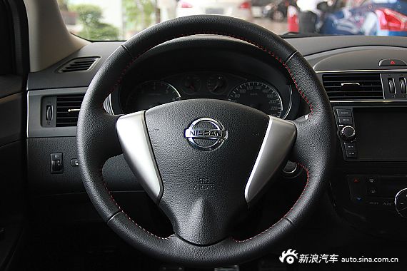 2011款骐达GTS 1.6T XV手动炫动版