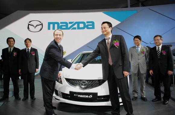 ŷ޹񡰵ڢMazda6