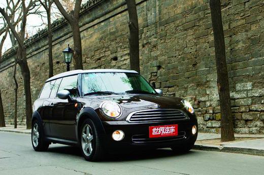 MINI Cooper Clubman