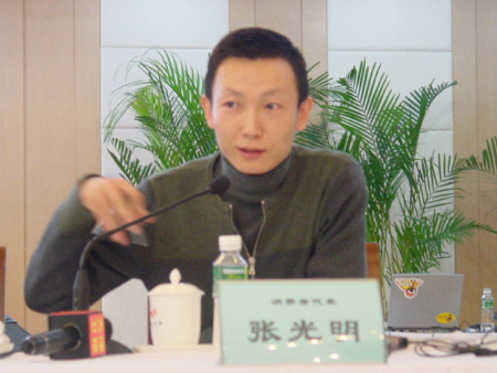 消费者代表北京宝来车会理事会负责人张光明发言(图文