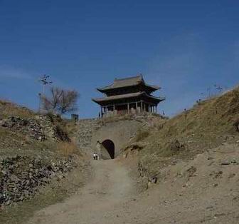 春天里寻找历史的足迹(2)