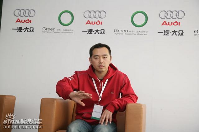 �µ���ɫ��ʻ��ݼӢѵ��Ӫ