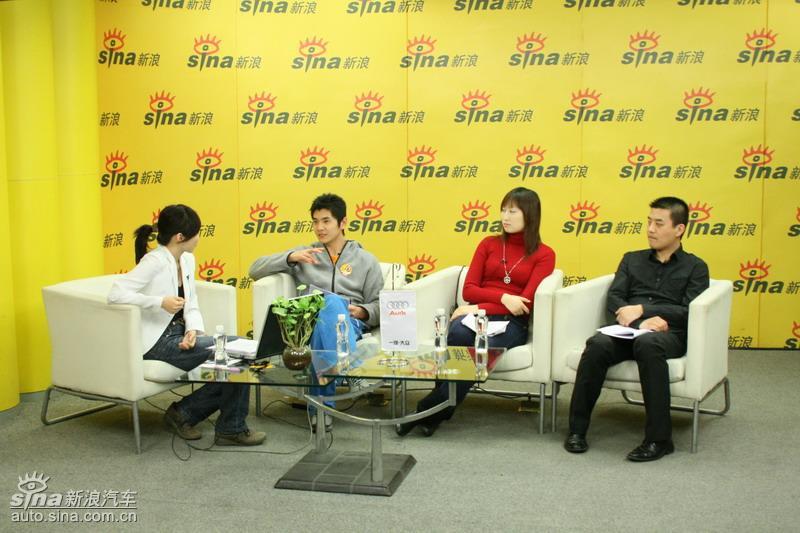 �µ���ɫ��ʻ��̸