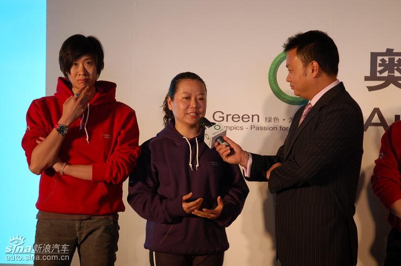 �µϡ���ɫ��ʻ��ݼӢѵ��Ӫ���Ϻ�վ����ͼƬ