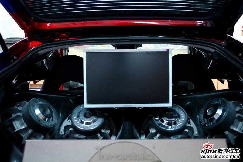 ���μ������װ