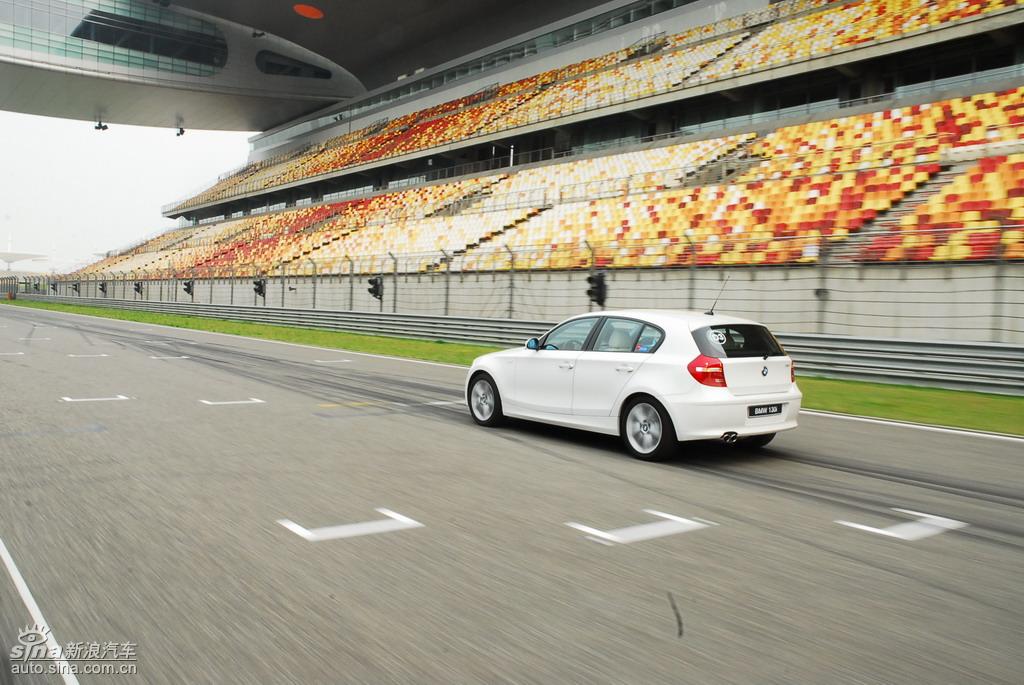 ����1ϵ��̬