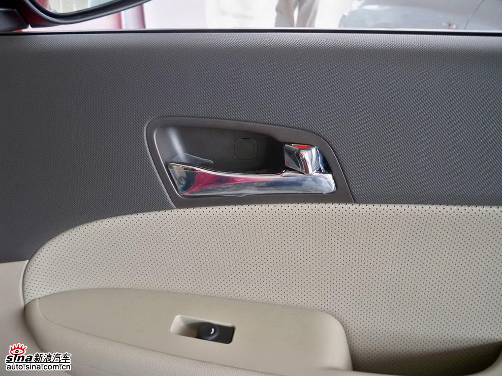 �����ִ�i30����ʵ��