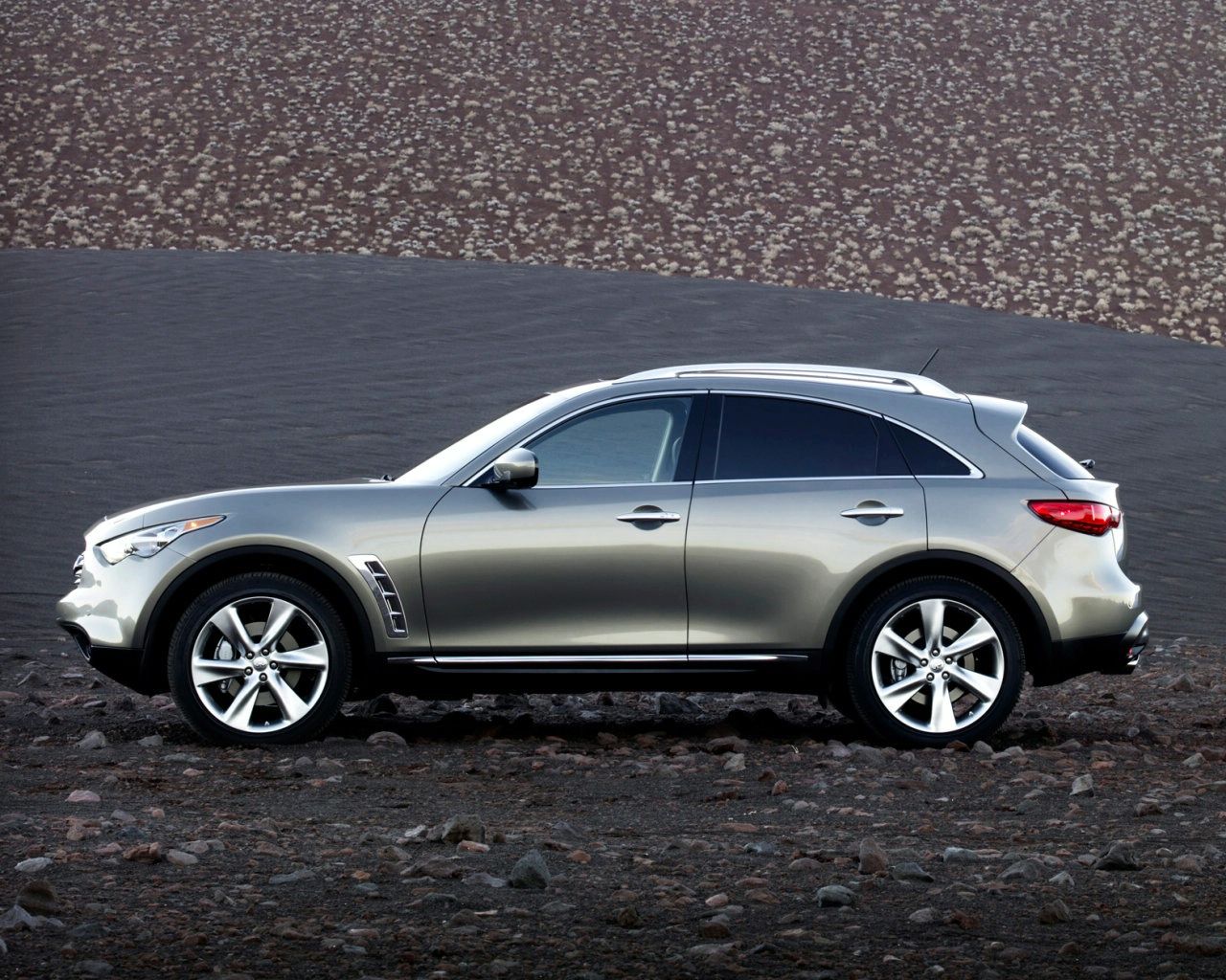 Infiniti FX50