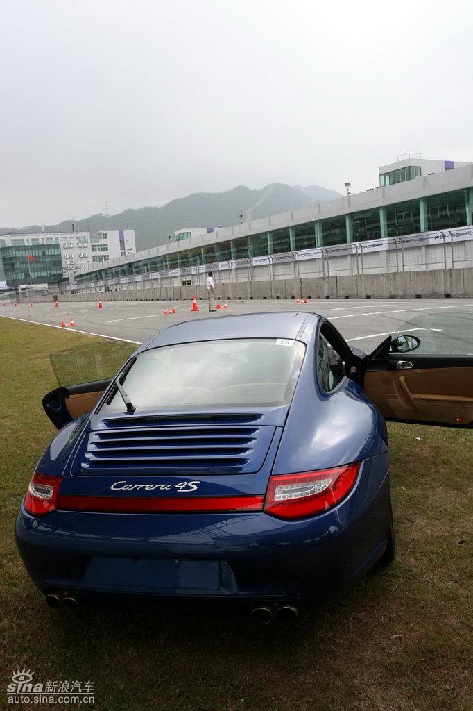 ¿ʱ911 Carrera 4S