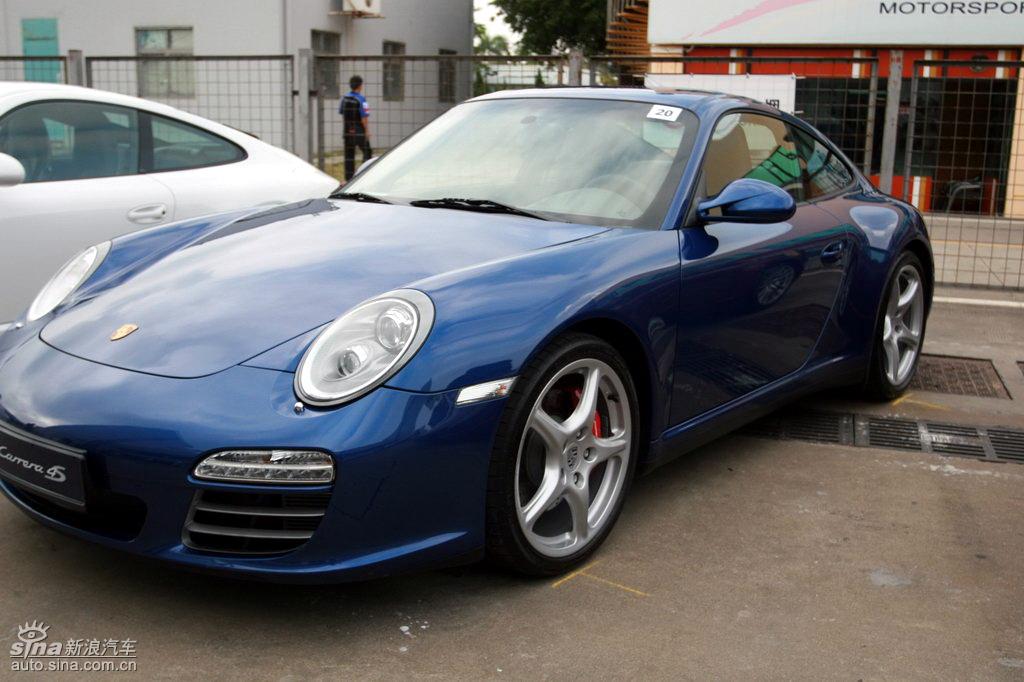 ¿ʱ911 Carrera 4S